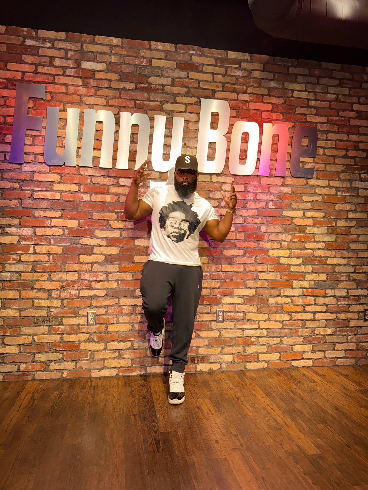 Money Don’t Sleep TEE